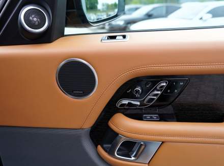 Land Rover - Range Rover