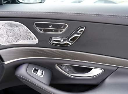 Mercedes-Benz - S-class