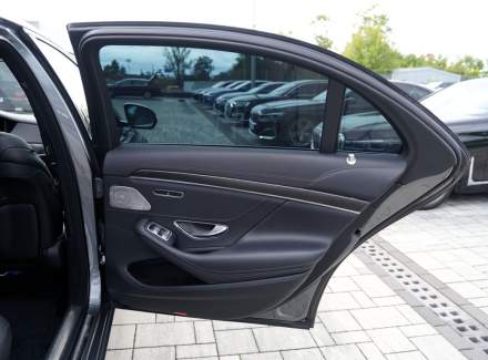 Mercedes-Benz - S-class