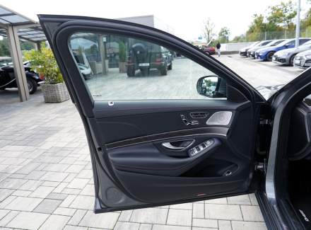 Mercedes-Benz - S-class