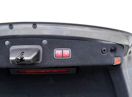 Mercedes-Benz - S-class