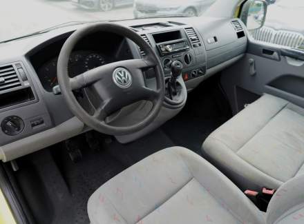 Volkswagen - Caravelle