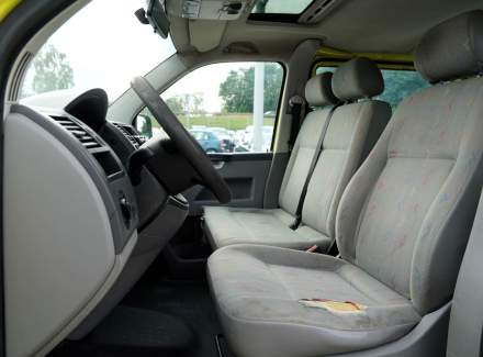 Volkswagen - Caravelle