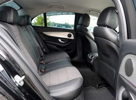 Mercedes-Benz - E-class