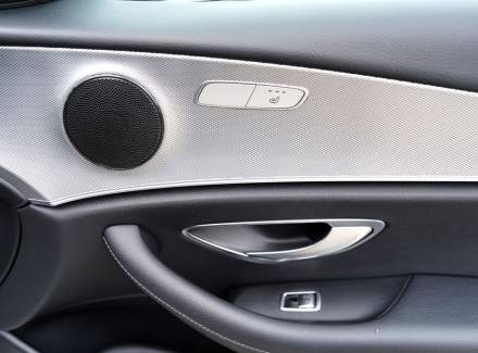 Mercedes-Benz - E-class