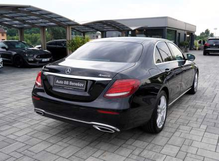 Mercedes-Benz - E-class