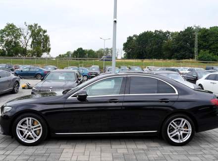 Mercedes-Benz - E-class