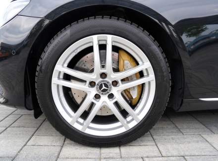 Mercedes-Benz - E-class