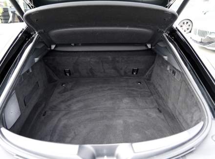 Mercedes-Benz - AMG GT