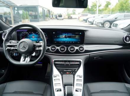 Mercedes-Benz - AMG GT