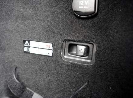 Mercedes-Benz - S-class