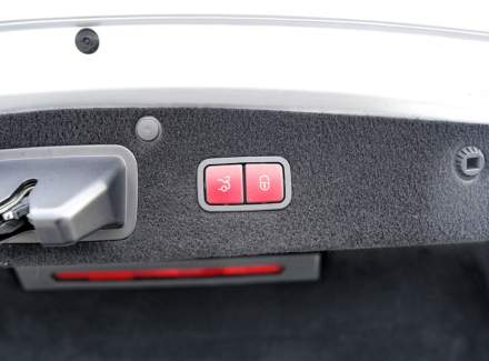 Mercedes-Benz - S-class