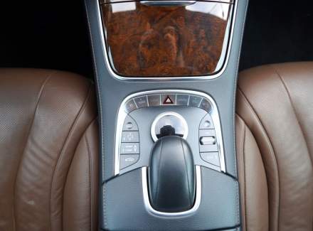 Mercedes-Benz - S-class