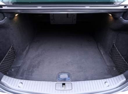 Mercedes-Benz - S-class