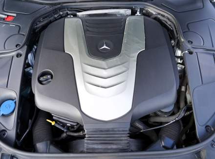 Mercedes-Benz - S-class