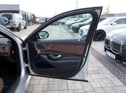 Mercedes-Benz - S-class