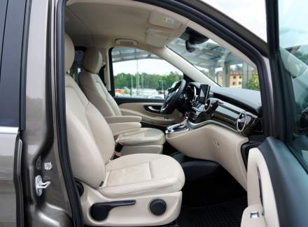 Mercedes-Benz - V-class