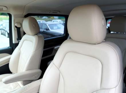 Mercedes-Benz - V-class