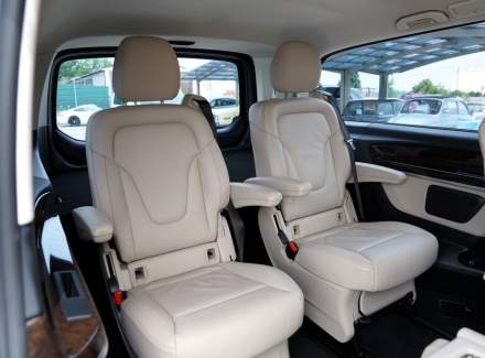 Mercedes-Benz - V-class