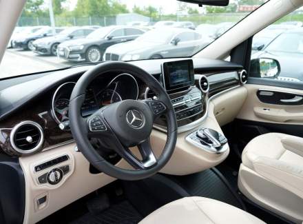 Mercedes-Benz - V-class