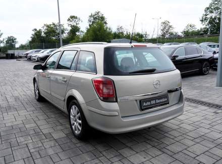 Opel - Astra