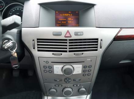 Opel - Astra