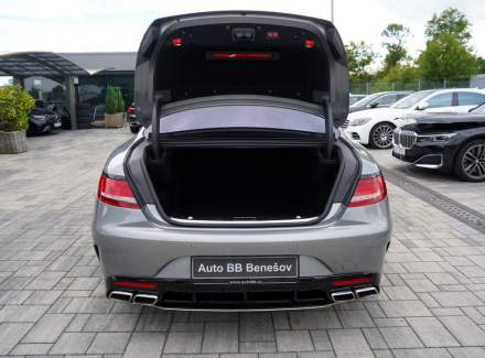 Mercedes-Benz - S-class