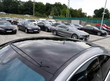 Mercedes-Benz - S-class