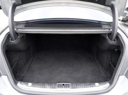 Mercedes-Benz - S-class