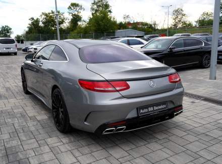 Mercedes-Benz - S-class