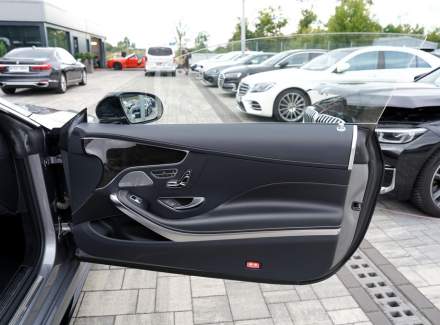 Mercedes-Benz - S-class