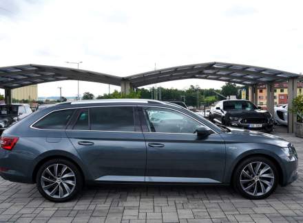 Škoda - Superb