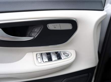 Mercedes-Benz - V-class