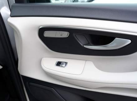 Mercedes-Benz - V-class