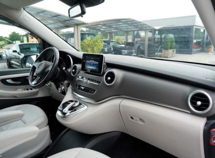 Mercedes-Benz - V-class