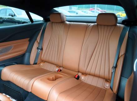 Mercedes-Benz - E-class