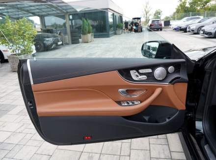 Mercedes-Benz - E-class