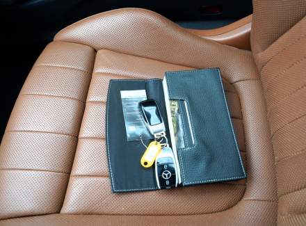 Mercedes-Benz - E-class