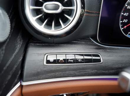 Mercedes-Benz - E-class