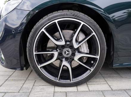 Mercedes-Benz - E-class