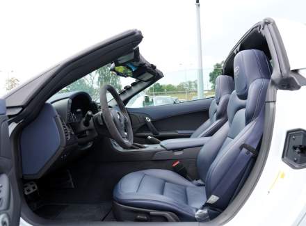 Chevrolet - Corvette