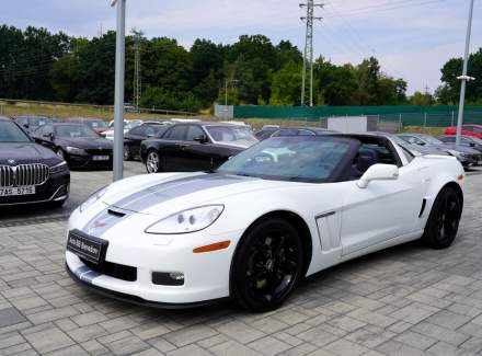 Chevrolet - Corvette