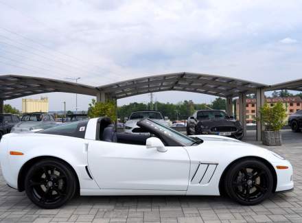 Chevrolet - Corvette