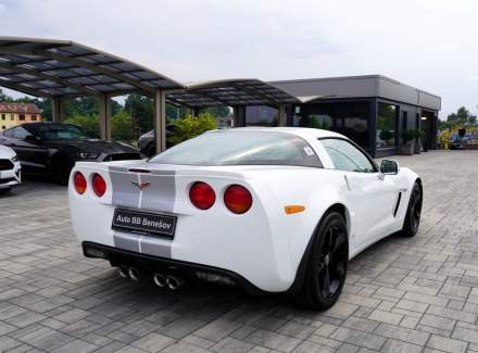 Chevrolet - Corvette