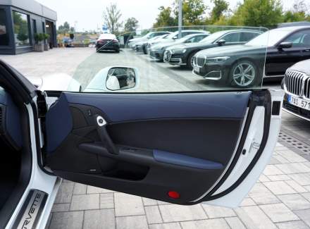 Chevrolet - Corvette