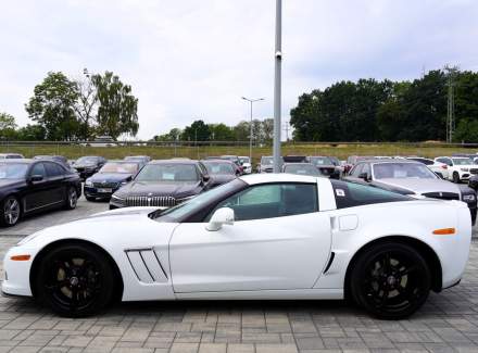 Chevrolet - Corvette