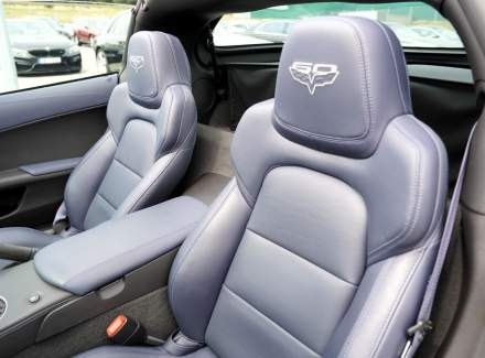 Chevrolet - Corvette