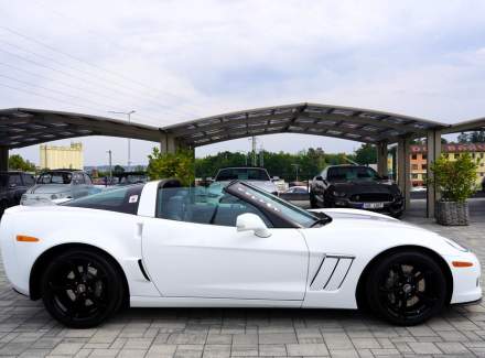 Chevrolet - Corvette