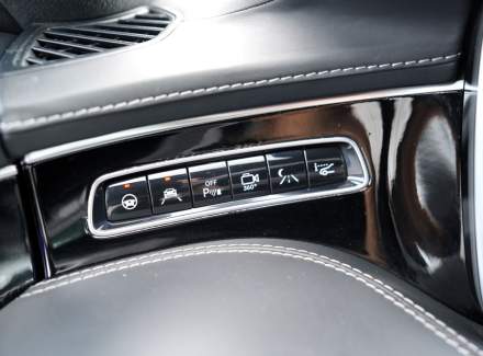 Mercedes-Benz - S-class