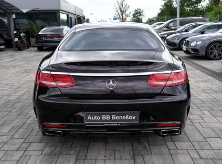 Mercedes-Benz - S-class